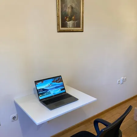 Apartment Aerodrom Park - *